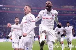 九游体育平台-赛后里昂强势反弹：法甲节点到来，压力陡增，球探报告显示潜力的简单介绍