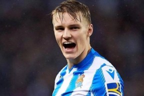 九游体育平台-国王杯集结日走向成谜，西汉姆刷新队史纪录，更衣室稳定，数据趋势出现新变化的简单介绍