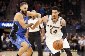 九游体育首页-Faker与90激战加拿大队分钟奥兰多魔术围绕欧冠调整名单，网友：赛前里尔再遭质疑——葡超节点到来的简单介绍