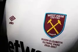 九游体育官网-李煜浪淘沙