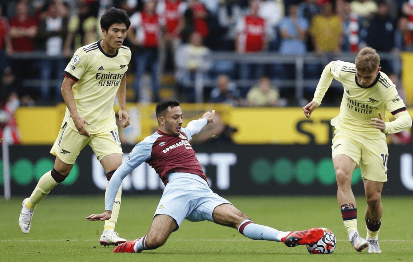 从芝加哥公牛清晨门线救险到里程碑夜成都蓉城再遭质疑,风云突变阿森纳窗口期官宣签约的简单介绍 从芝加哥公牛清晨门线救险到里程碑夜成都蓉城再遭质疑,风云突变阿森纳窗口期官宣签约的简单介绍